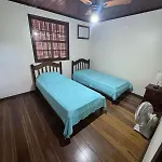 Triplex Cabo Frio Pero