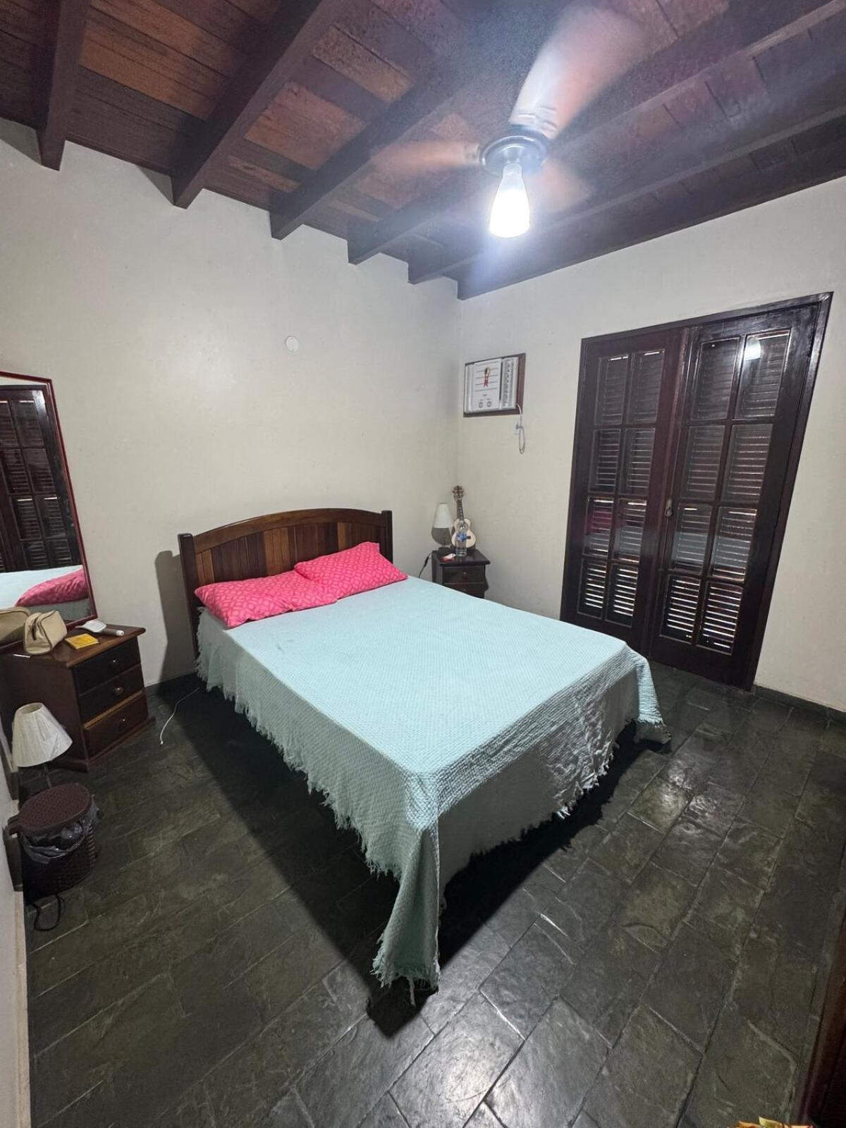 Triplex Cabo Frio Pero